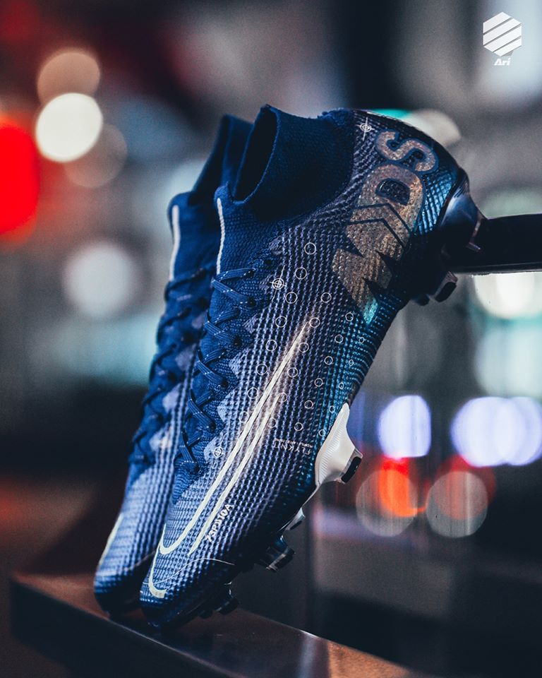 Nike Mercurial Superfly VII Elite